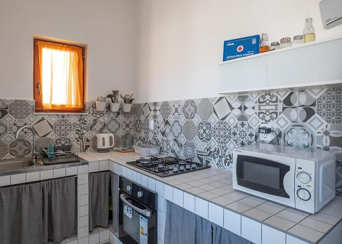 Barba Damir Apartment *