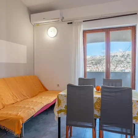 Apartment Barba Damir