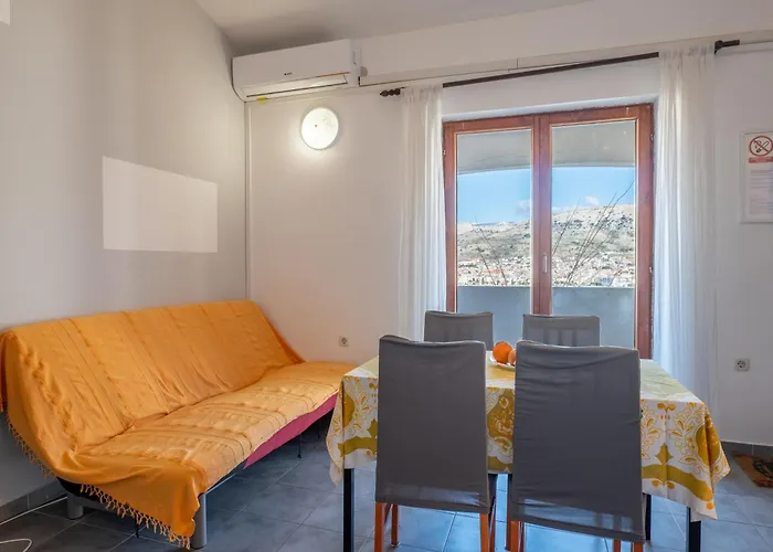 Apartment Barba Damir